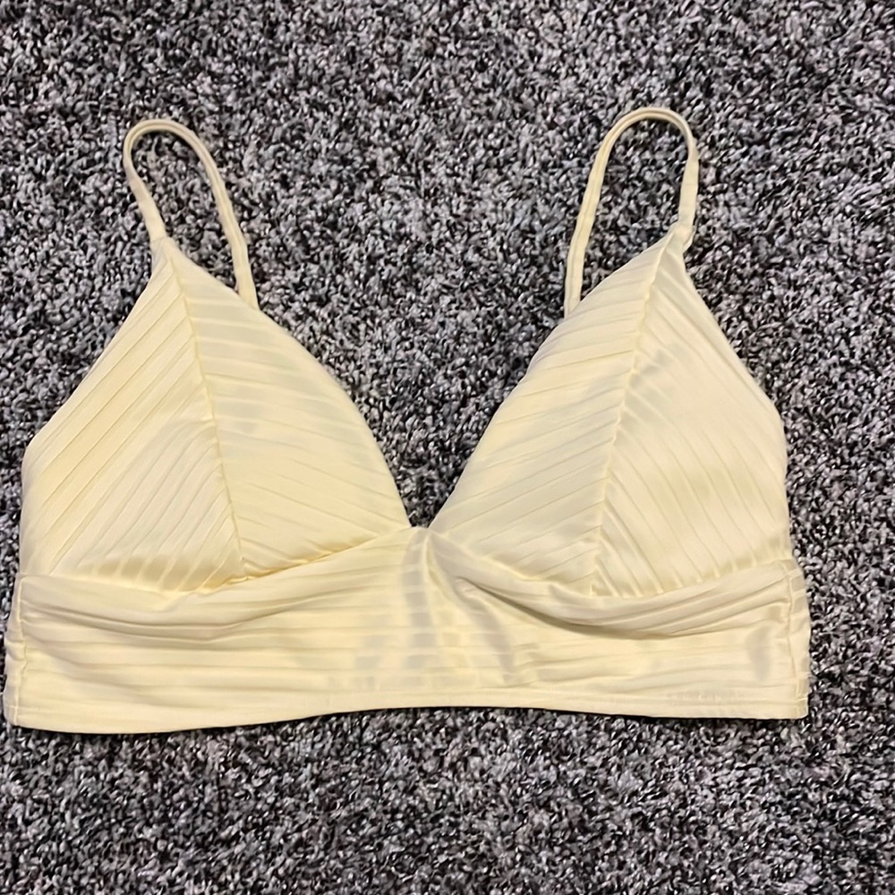 🎈Yellow bikini top